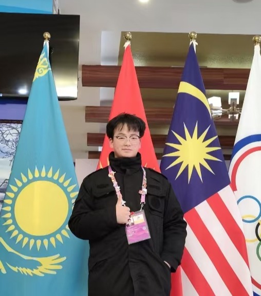 西北乡村→国际赛场！他凭什么？